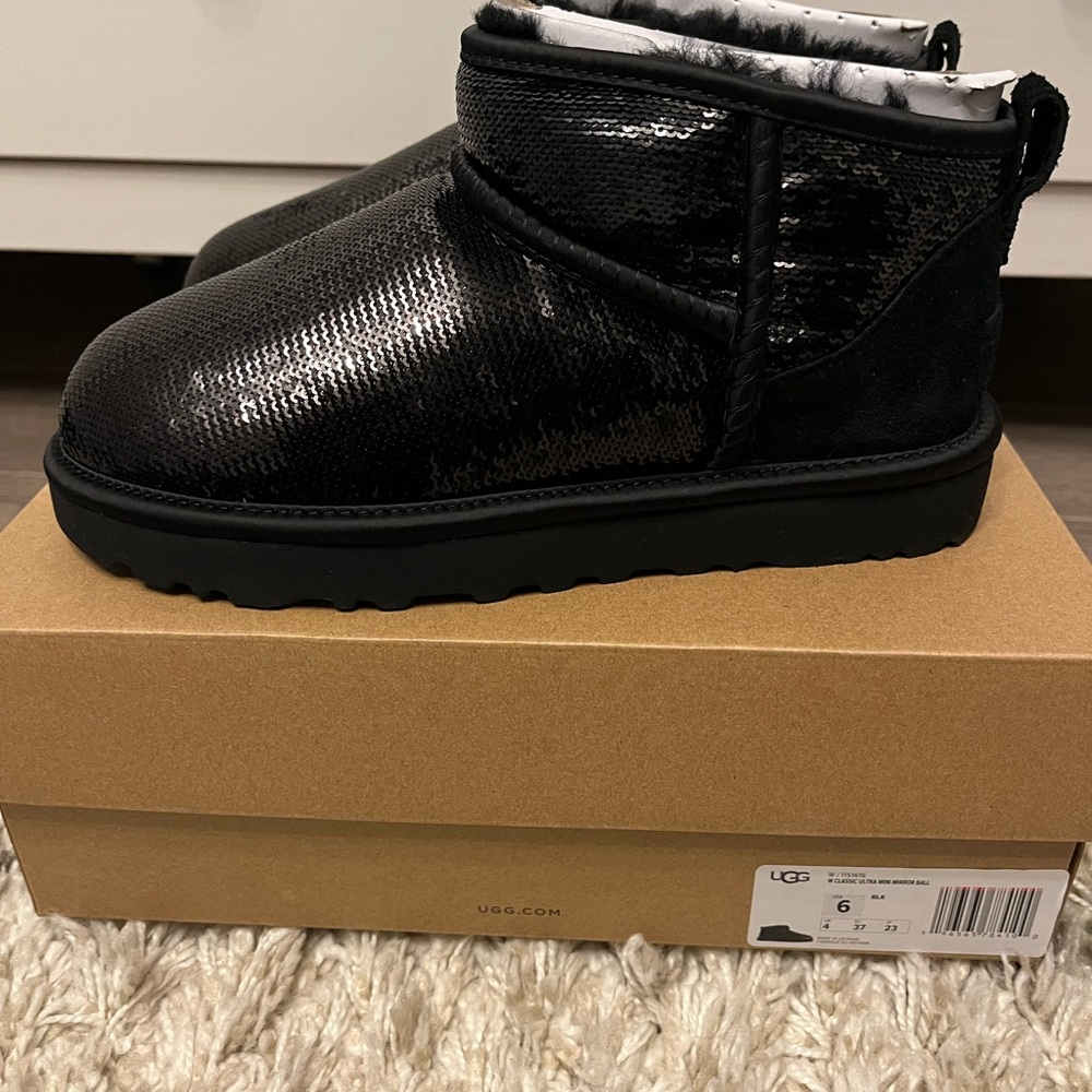 Ugg ultra mini mirror ball boot. Black. Size 6. New with box.